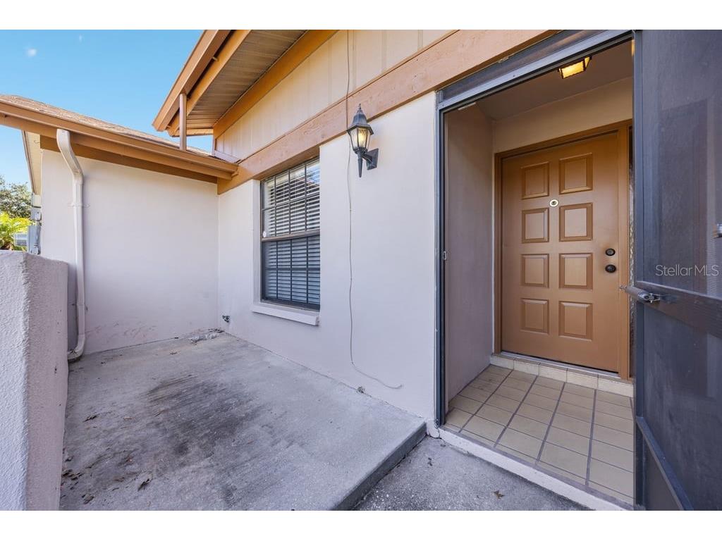 4071 Shoreside Circle Tampa FL 33618 TB8463752 image2