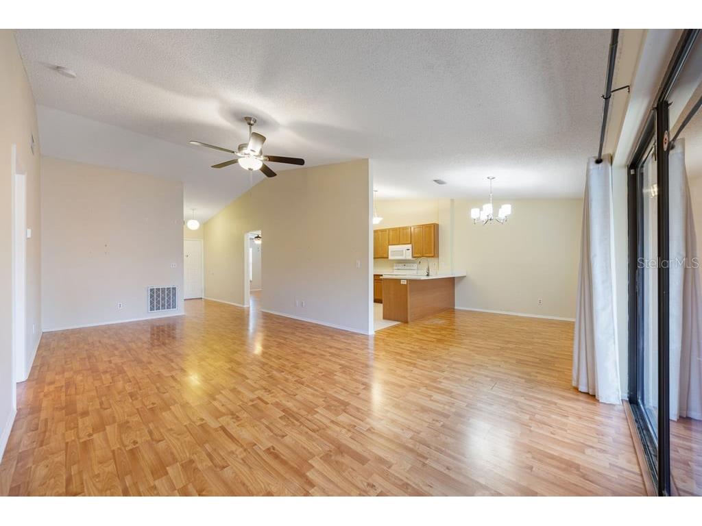 4071 Shoreside Circle Tampa FL 33618 TB8463752 image5