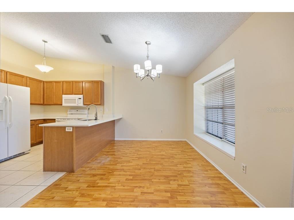 4071 Shoreside Circle Tampa FL 33618 TB8463752 image7