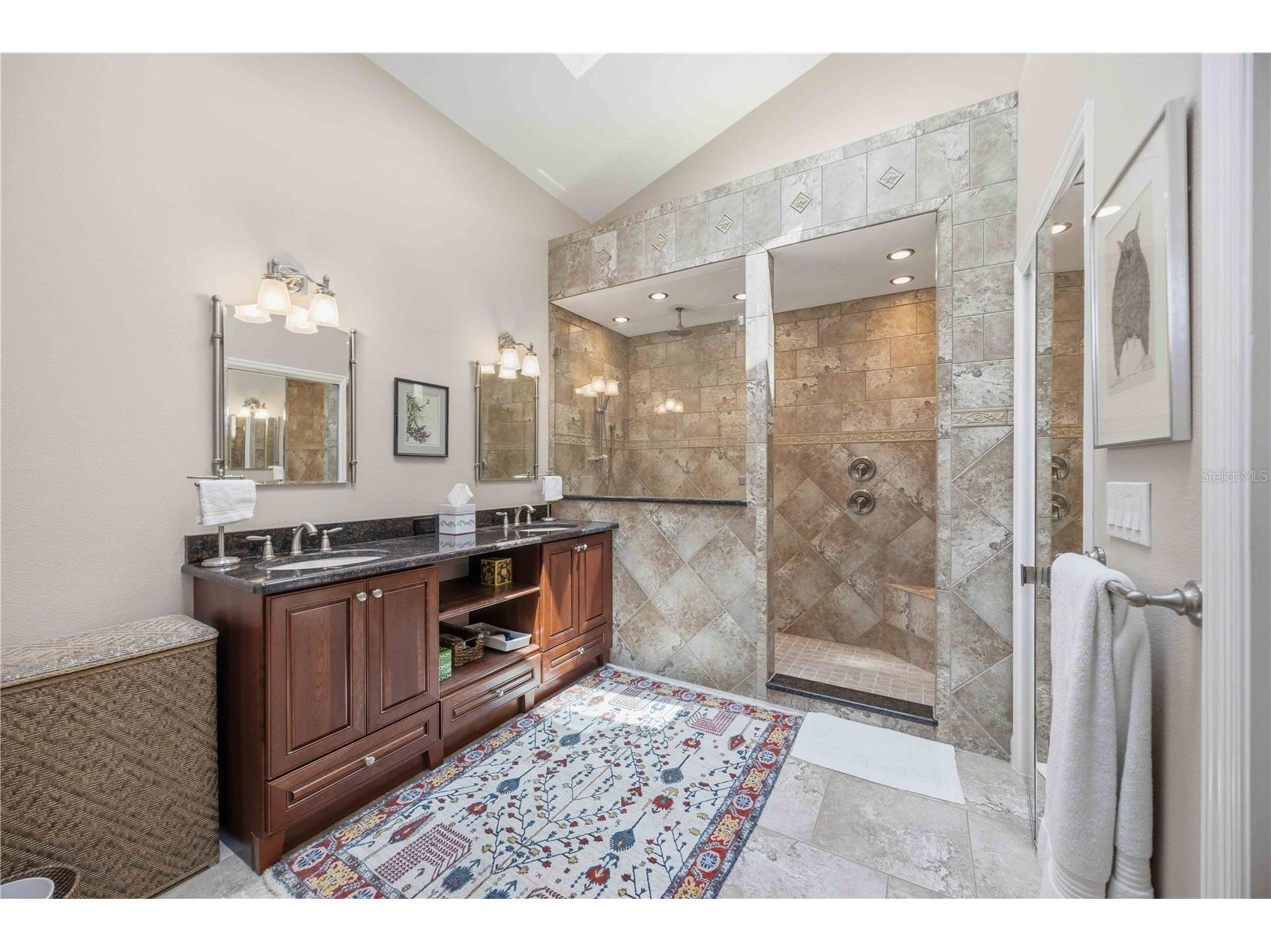 4072 Jardin Lane Sarasota FL 34238 A4691297 image16