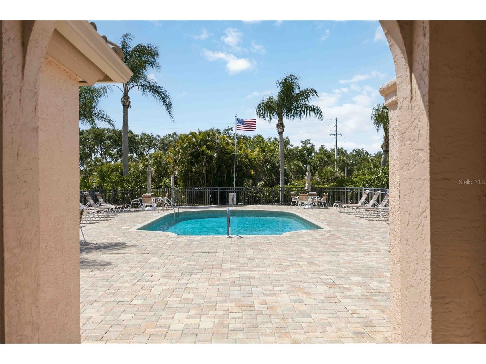 4072 Jardin Lane Sarasota FL 34238 A4691297 image22