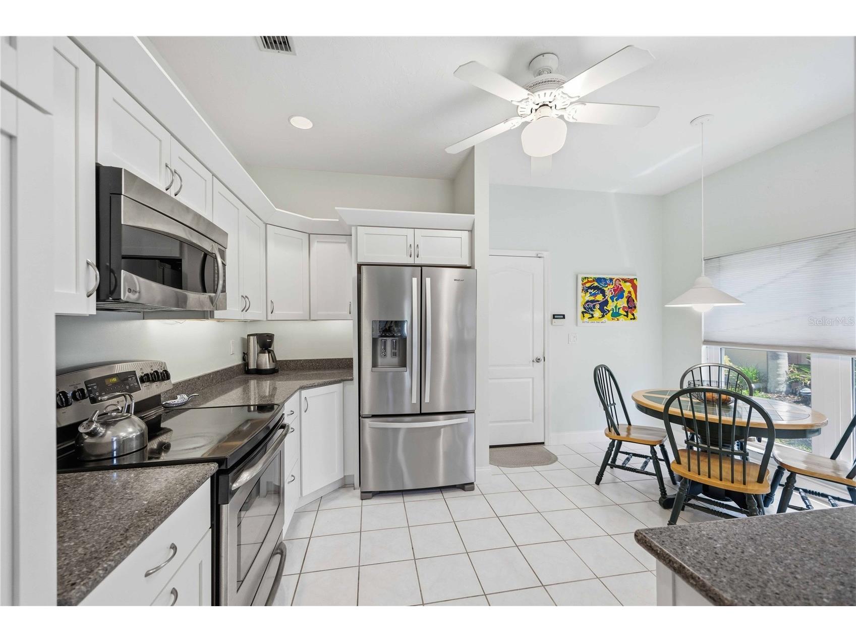4072 Jardin Lane Sarasota FL 34238 A4691297 image8
