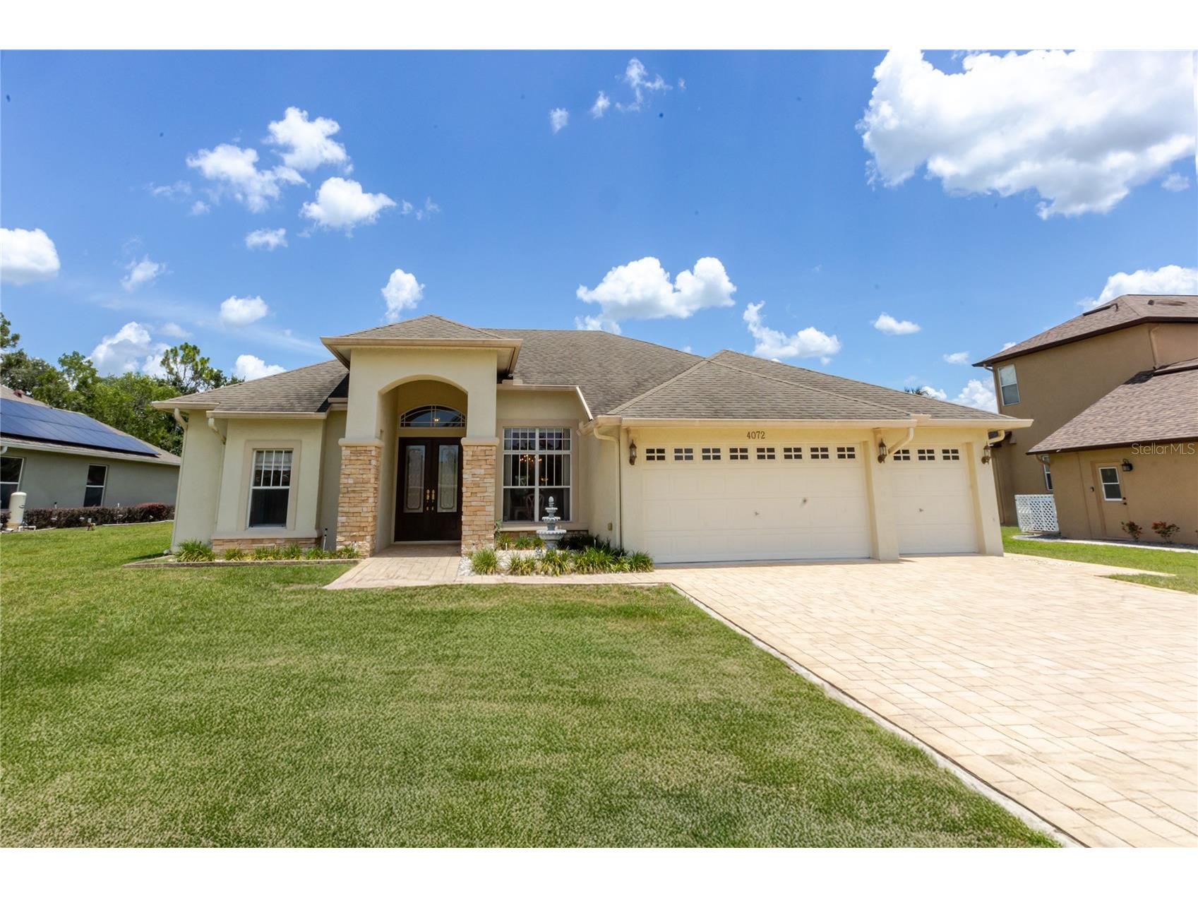 4072 Misty View Drive Spring Hill FL 34609 W7886049 image1