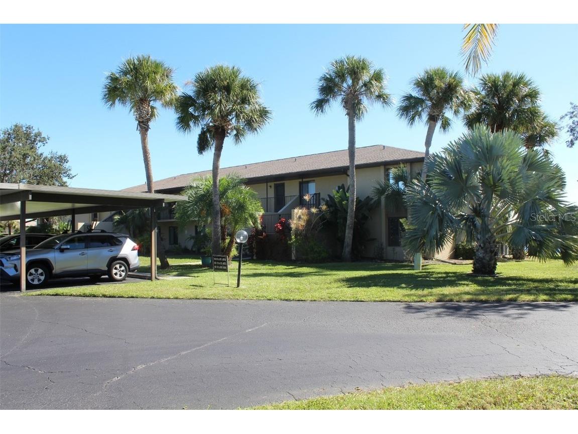 4072 Oakview Drive #C5 Punta Gorda FL 33980 C7516231 image1