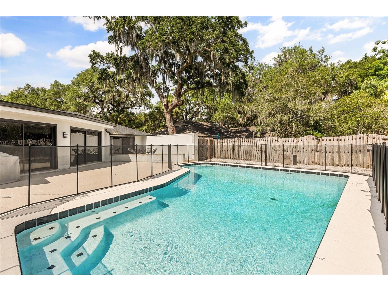 4072 Summerwood Avenue Orlando FL 32812 O6404986 image57