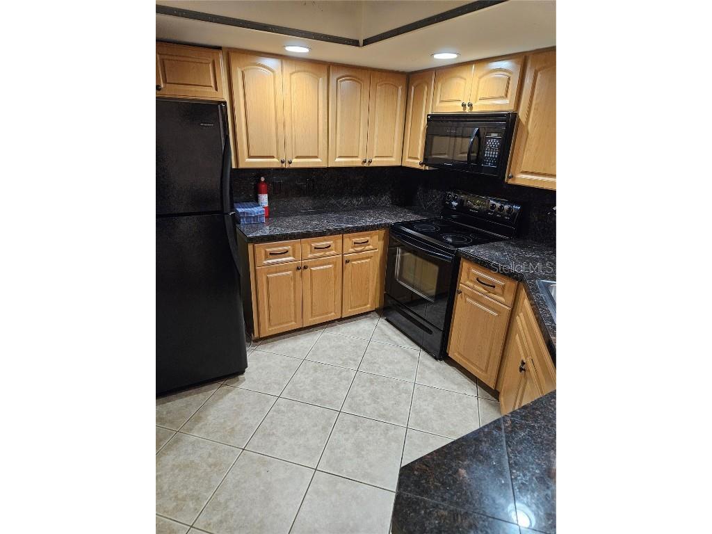 4073 Center Pointe Place Sarasota FL 34233 A4671446 image7