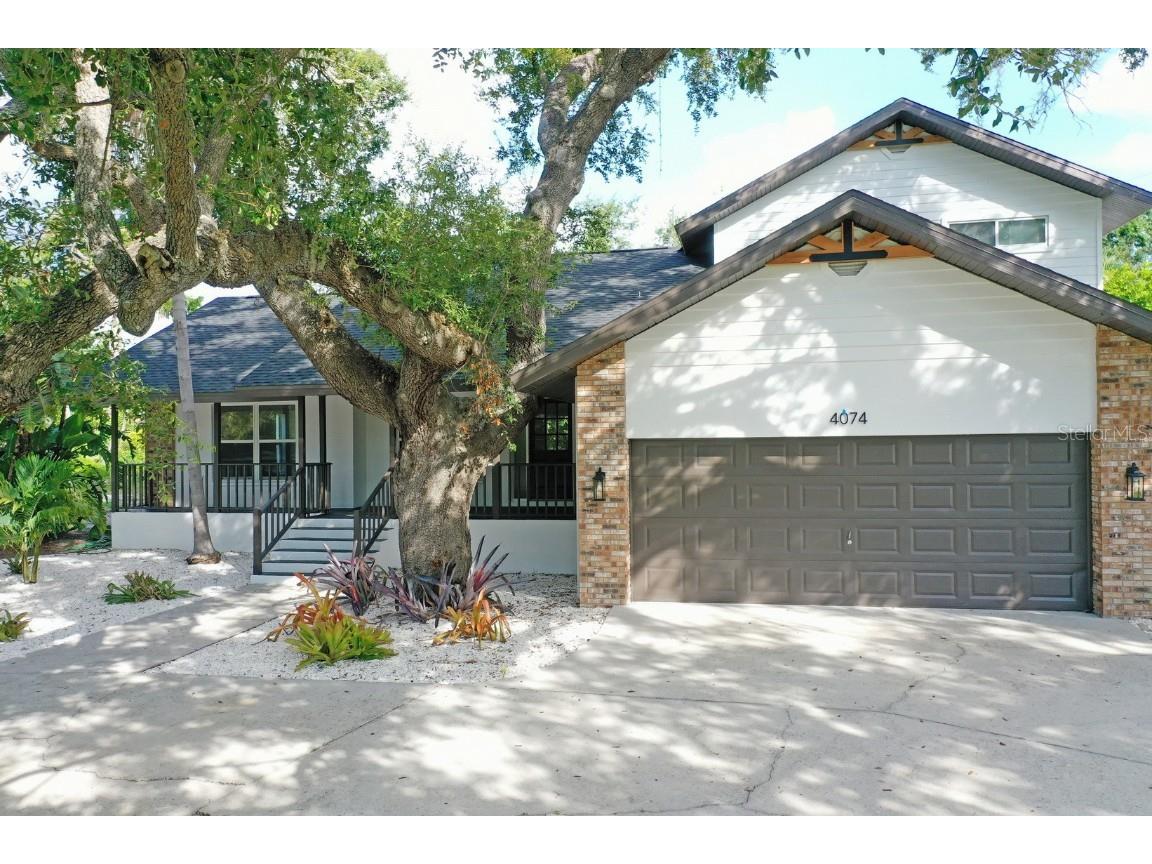 4074 Redbird Circle Sarasota FL 34231 A4658582 image1