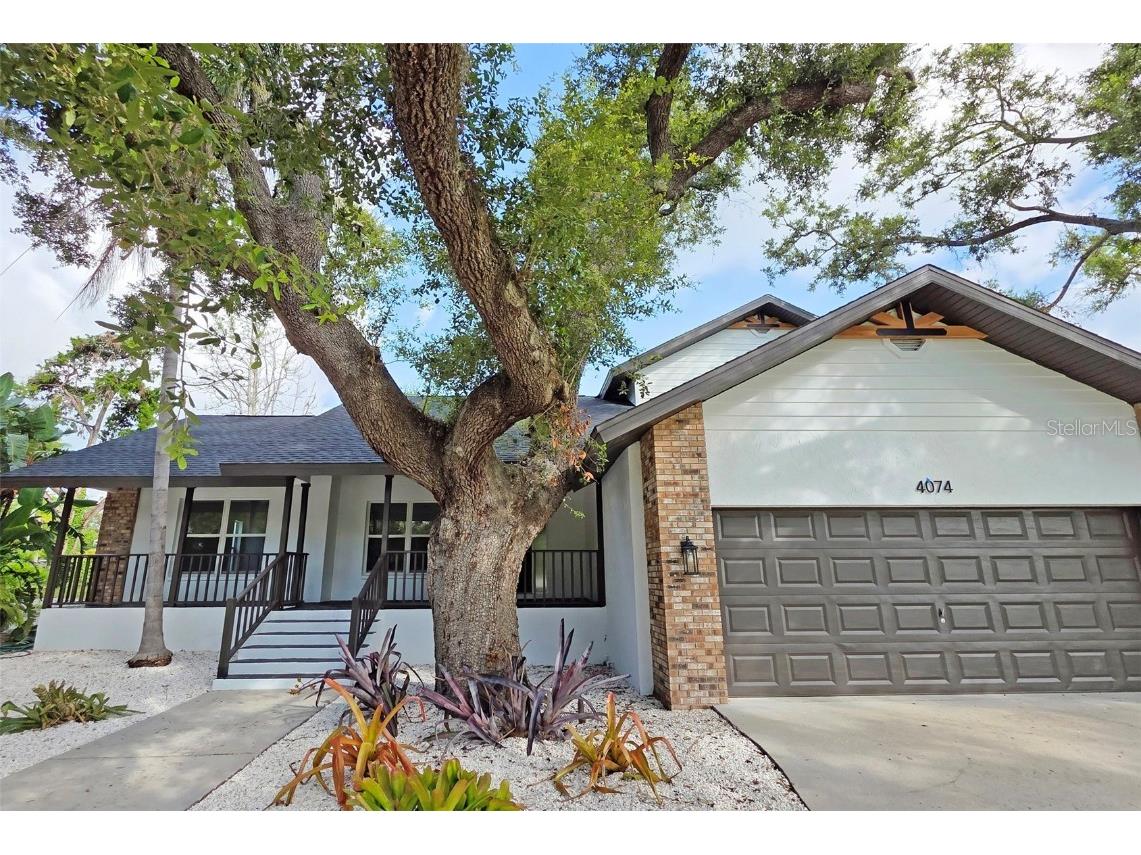4074 Redbird Circle Sarasota FL 34231 A4658582 image2