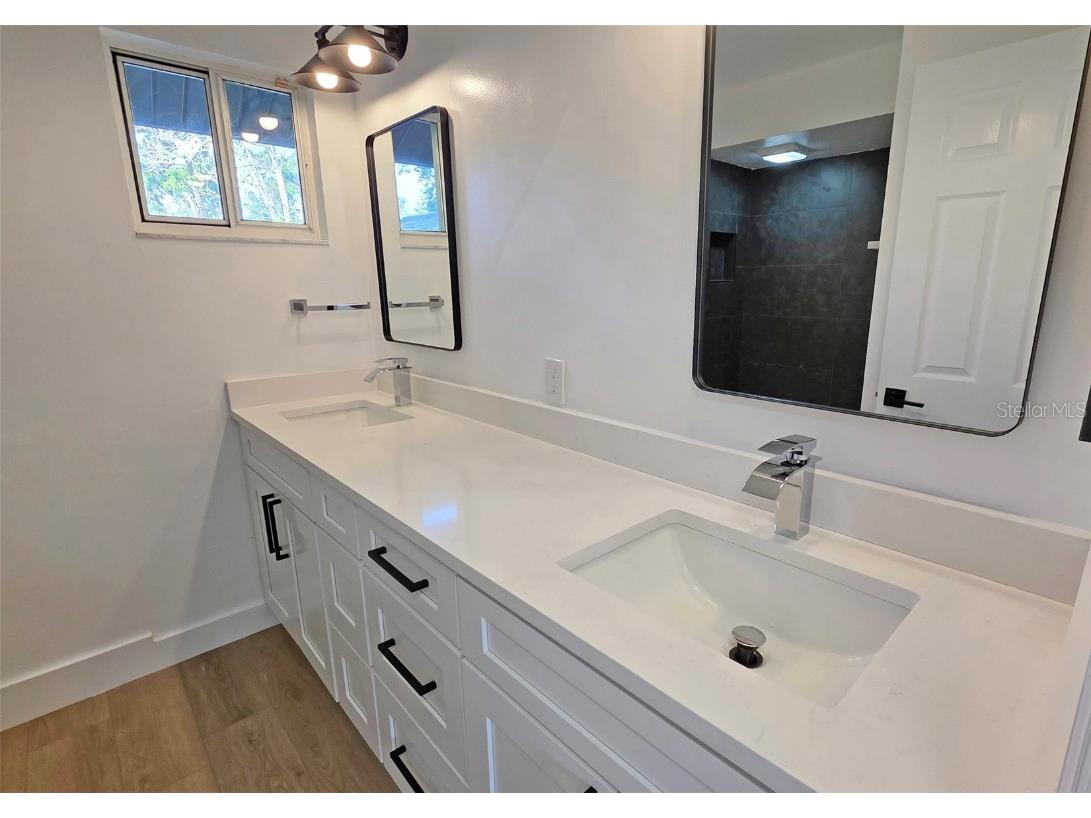 4074 Redbird Circle Sarasota FL 34231 A4658582 image29