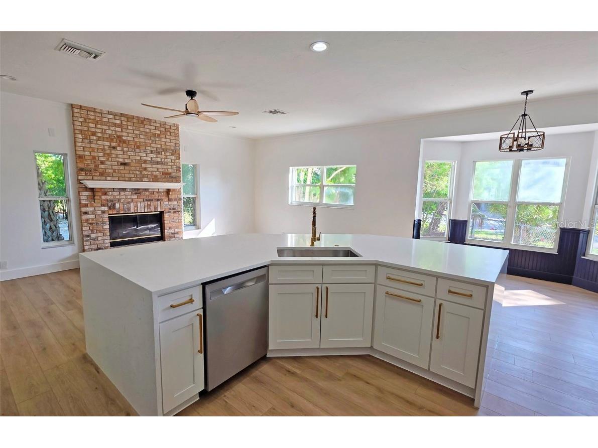 4074 Redbird Circle Sarasota FL 34231 A4658582 image5