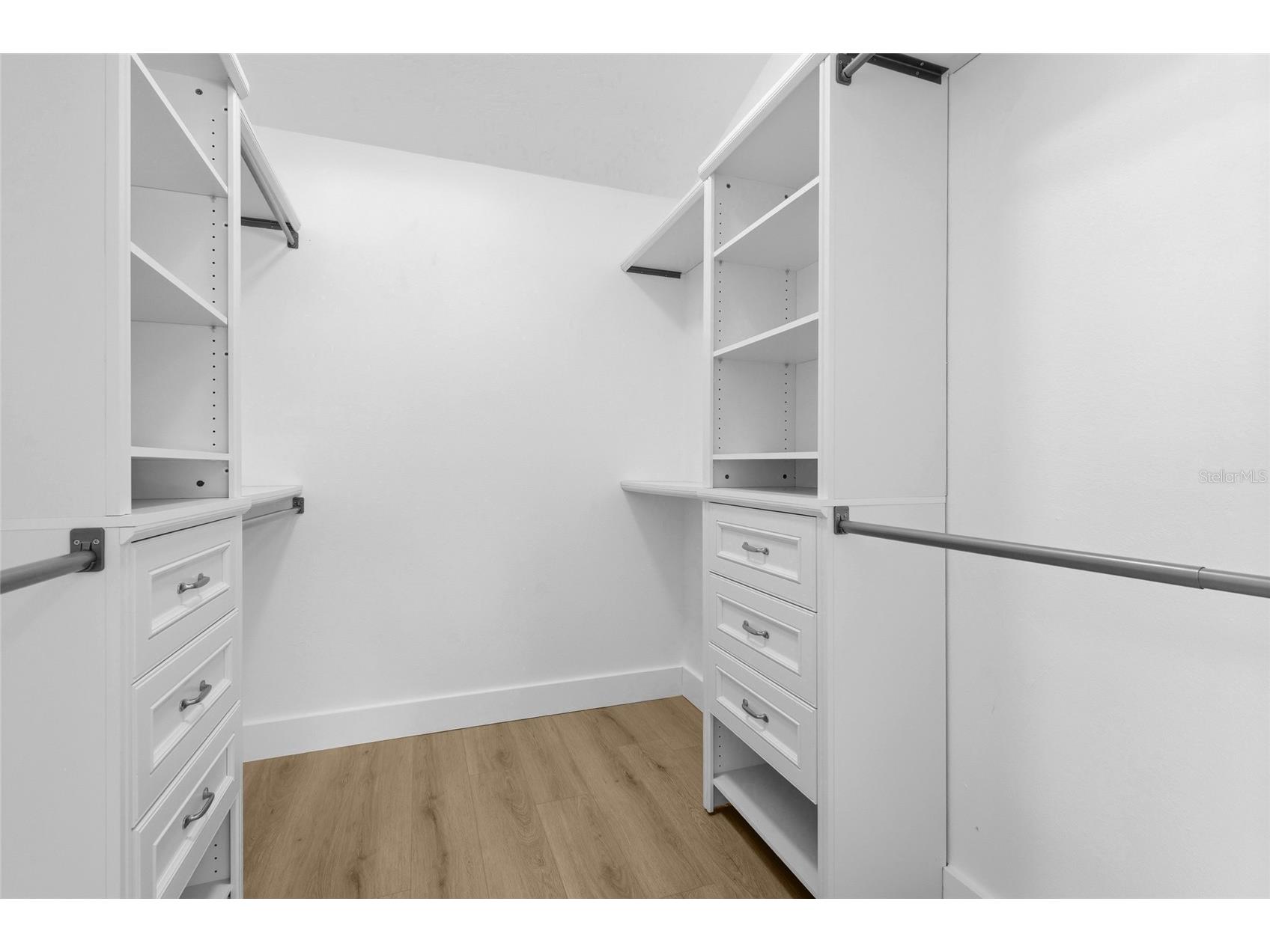 4074 Redbird Circle Sarasota FL 34231 A4696502 image37