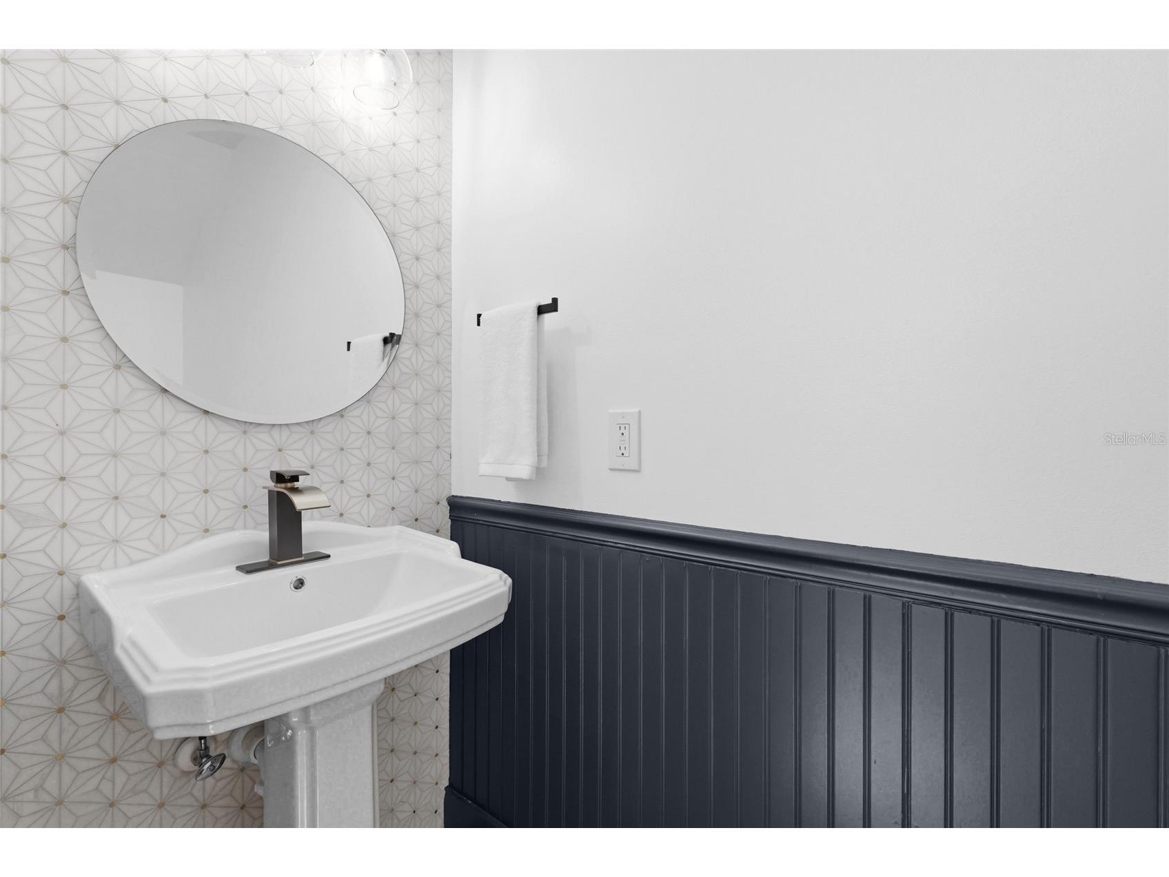 4074 Redbird Circle Sarasota FL 34231 A4696502 image38