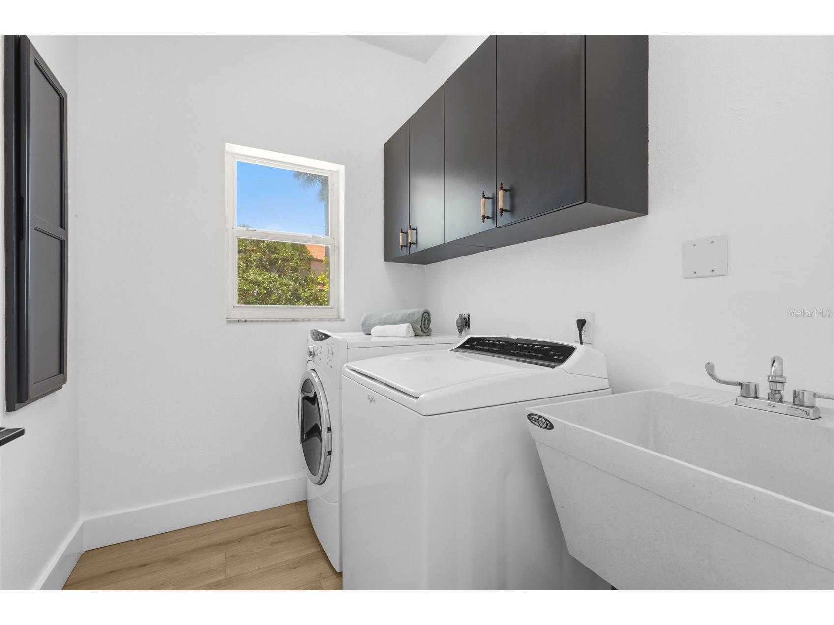 4074 Redbird Circle Sarasota FL 34231 A4696502 image39