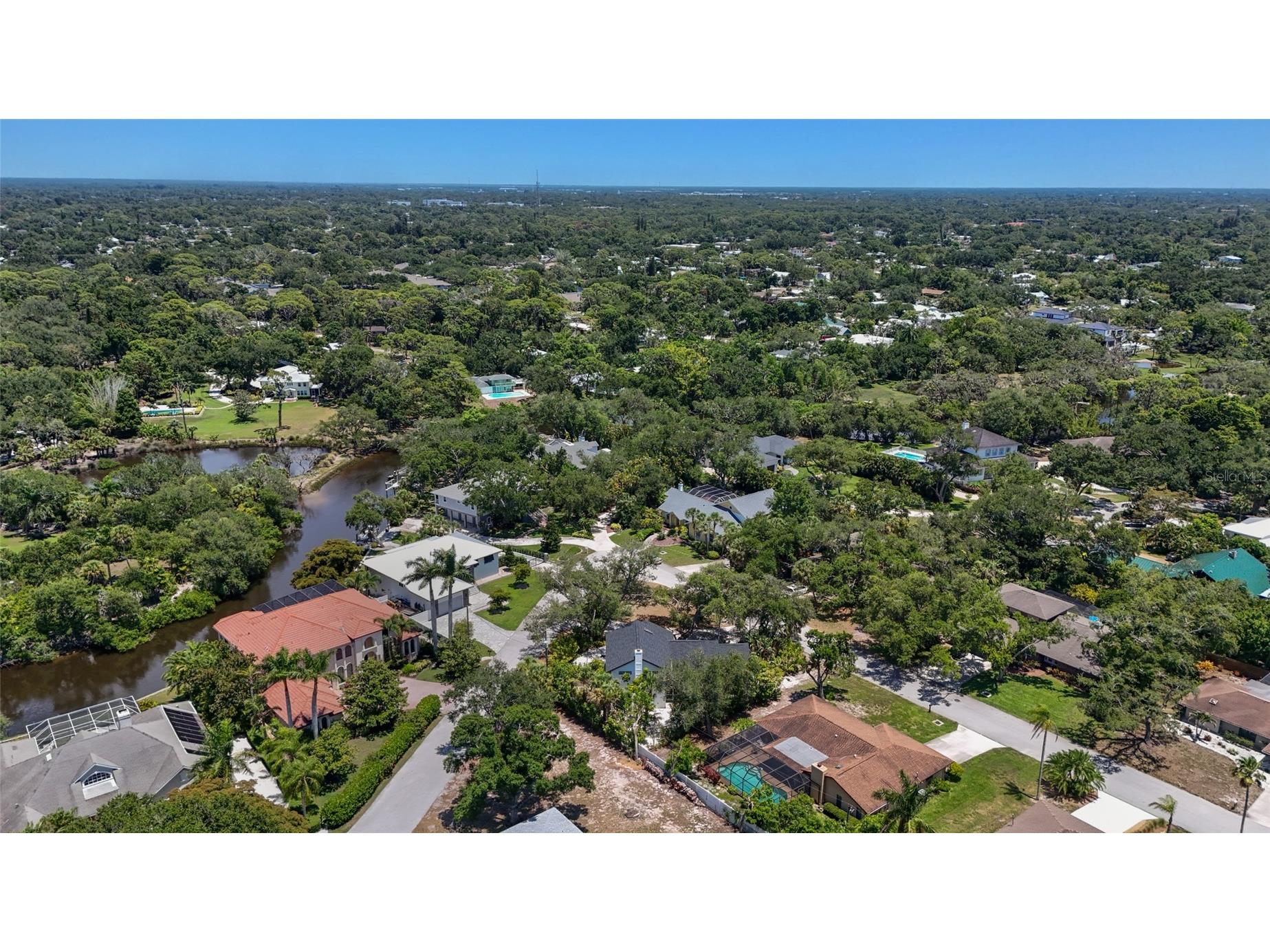 4074 Redbird Circle Sarasota FL 34231 A4696502 image75