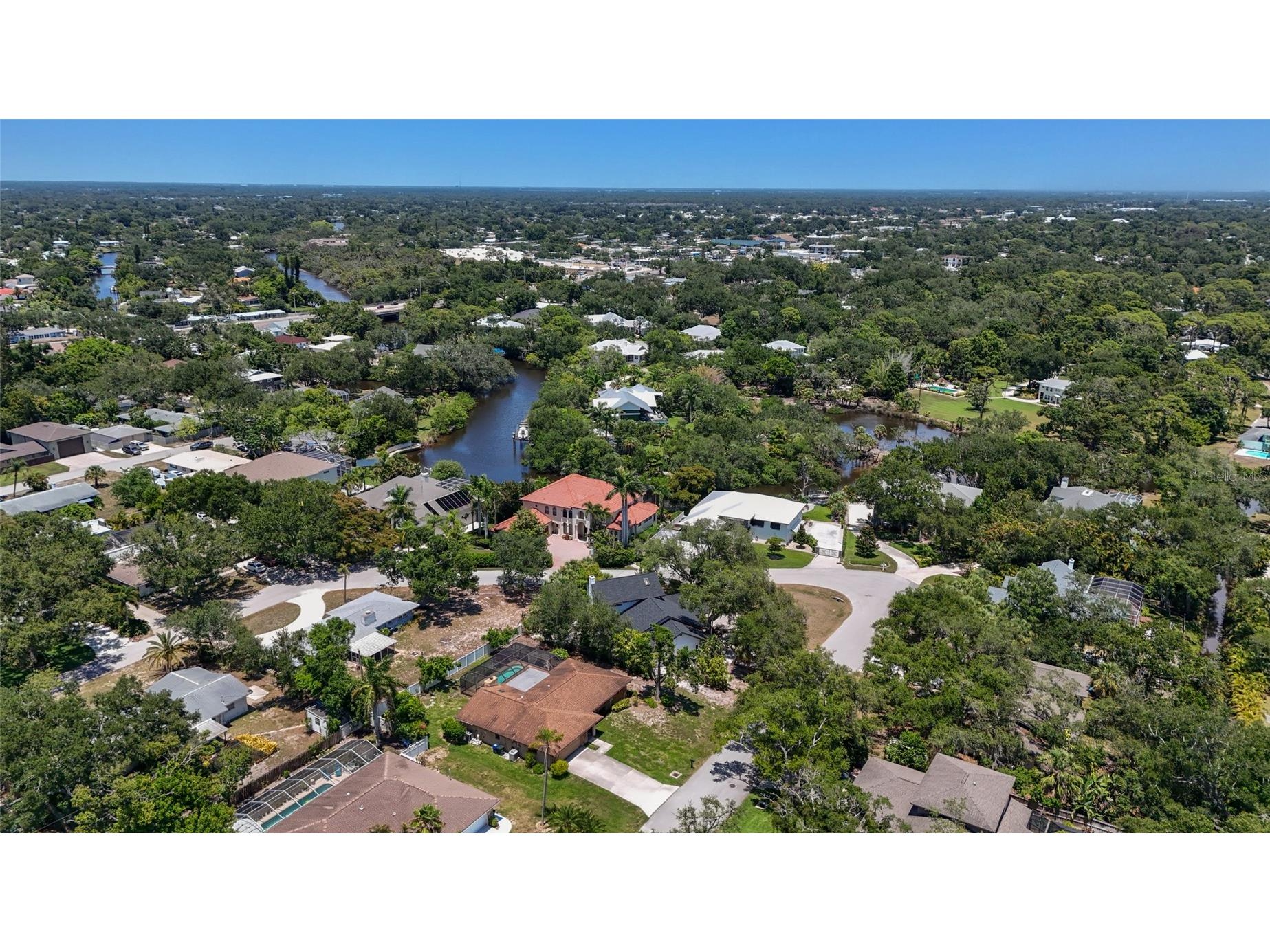 4074 Redbird Circle Sarasota FL 34231 A4696502 image76