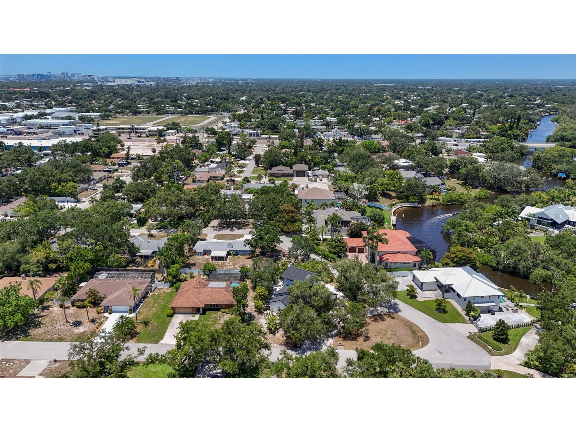 4074 Redbird Circle Sarasota FL 34231 A4696502 image78