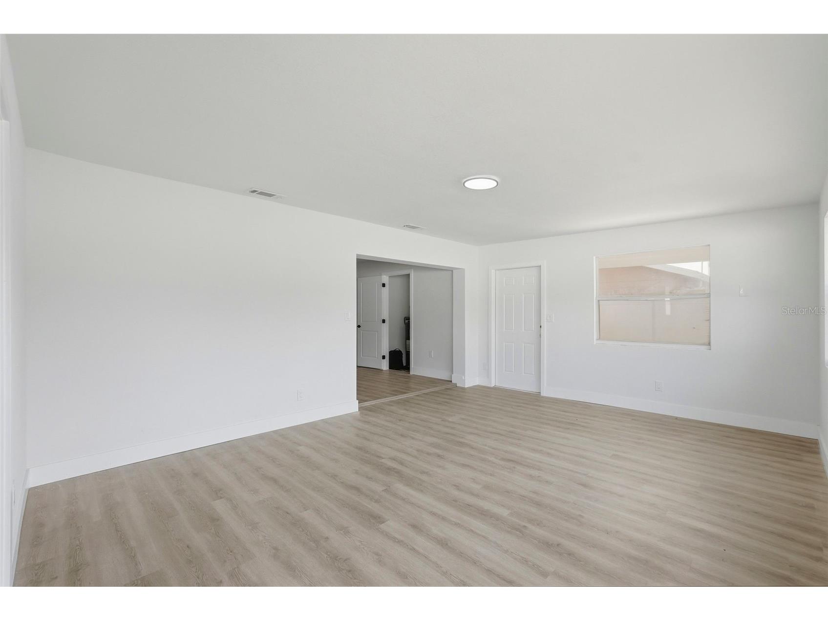 4075 38th Avenue N Saint Petersburg FL 33713 TB8497767 image25
