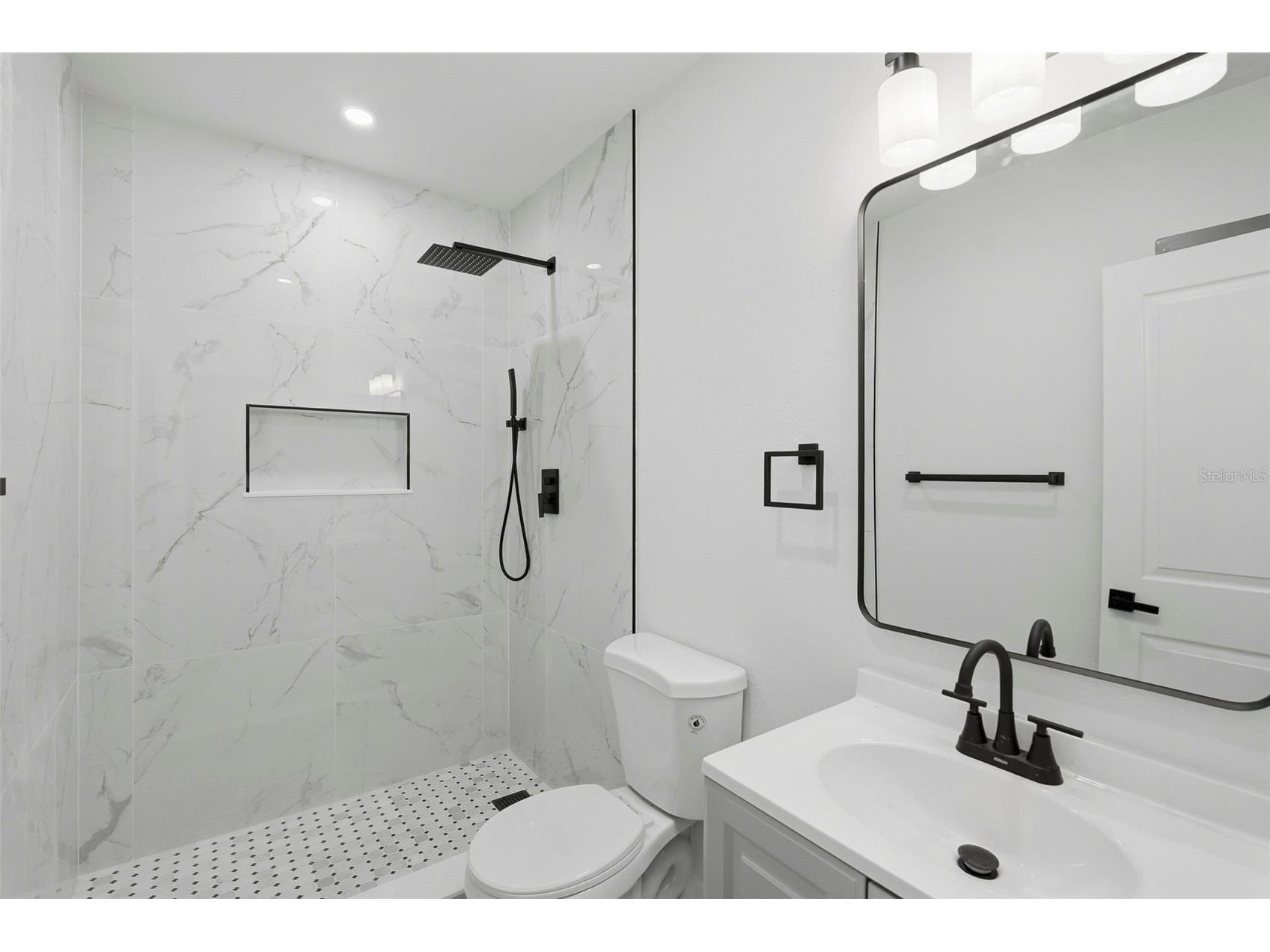 4075 38th Avenue N Saint Petersburg FL 33713 TB8497767 image8