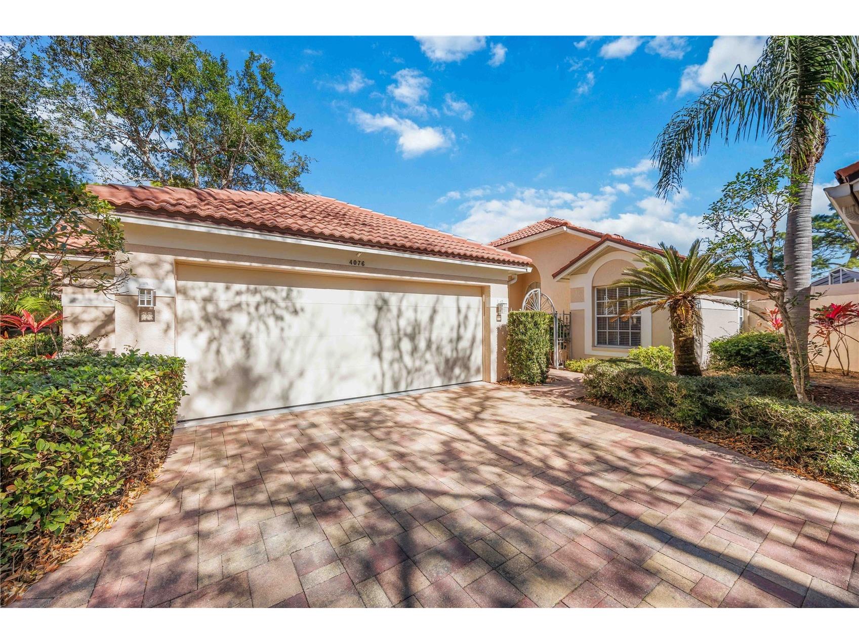 4076 Lyndhurst Court Sarasota FL 34235 A4681141 image3