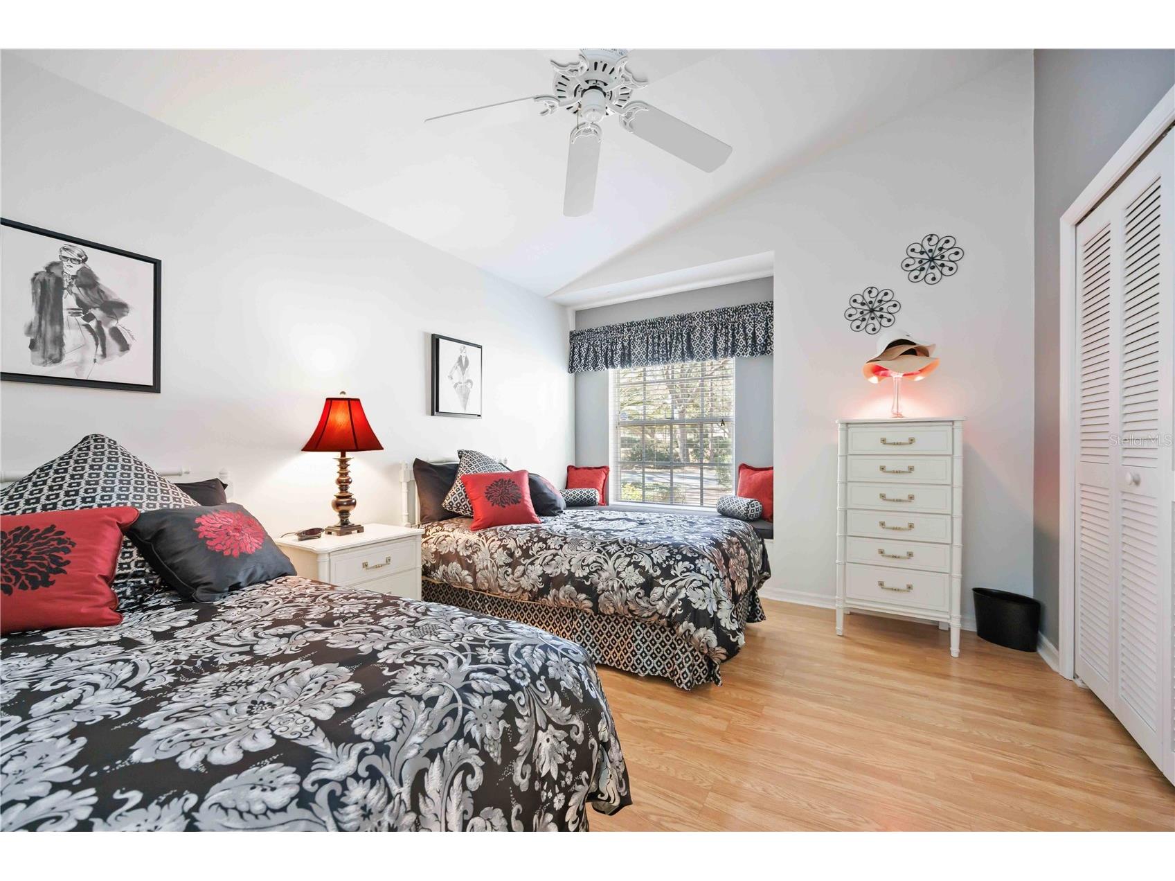 4076 Lyndhurst Court Sarasota FL 34235 A4681141 image30