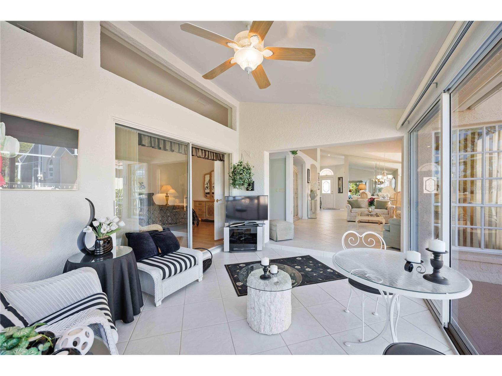 4076 Lyndhurst Court Sarasota FL 34235 A4681141 image37
