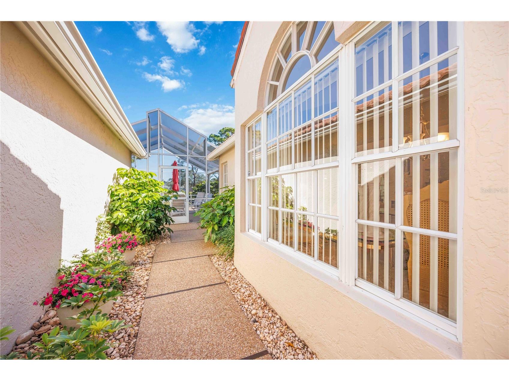4076 Lyndhurst Court Sarasota FL 34235 A4681141 image39