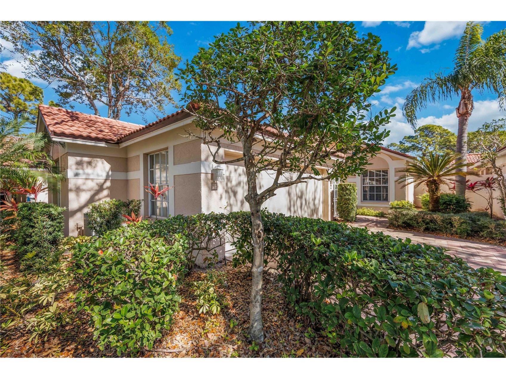 4076 Lyndhurst Court Sarasota FL 34235 A4681141 image4