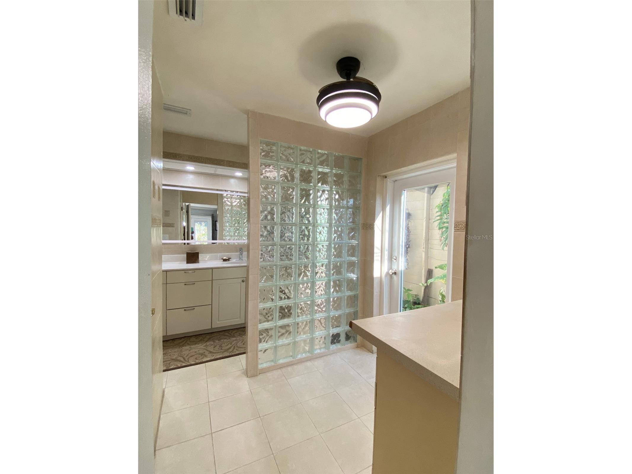 4076 Southwell Way Sarasota FL 34241 A4682589 image11