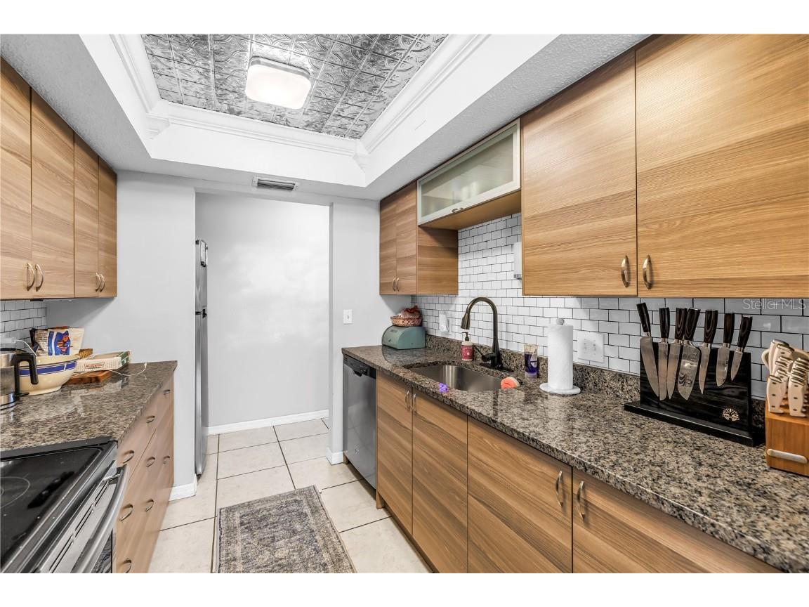 4078 Groveland Avenue Sarasota FL 34231 A4669478 image10