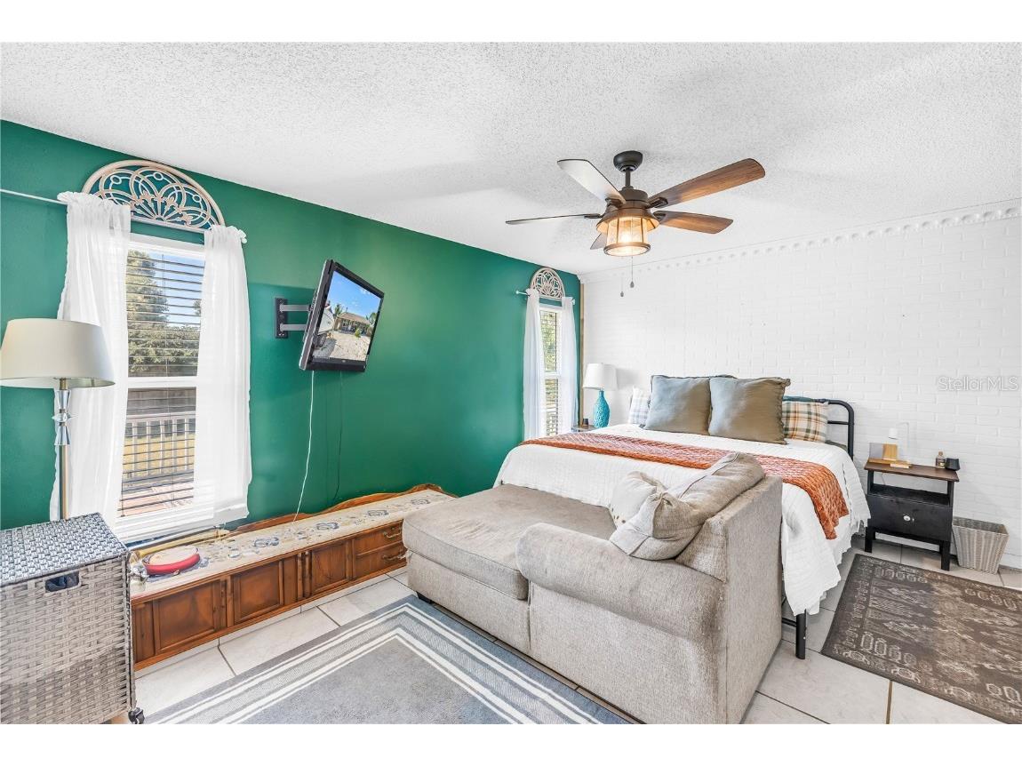 4078 Groveland Avenue Sarasota FL 34231 A4669478 image14