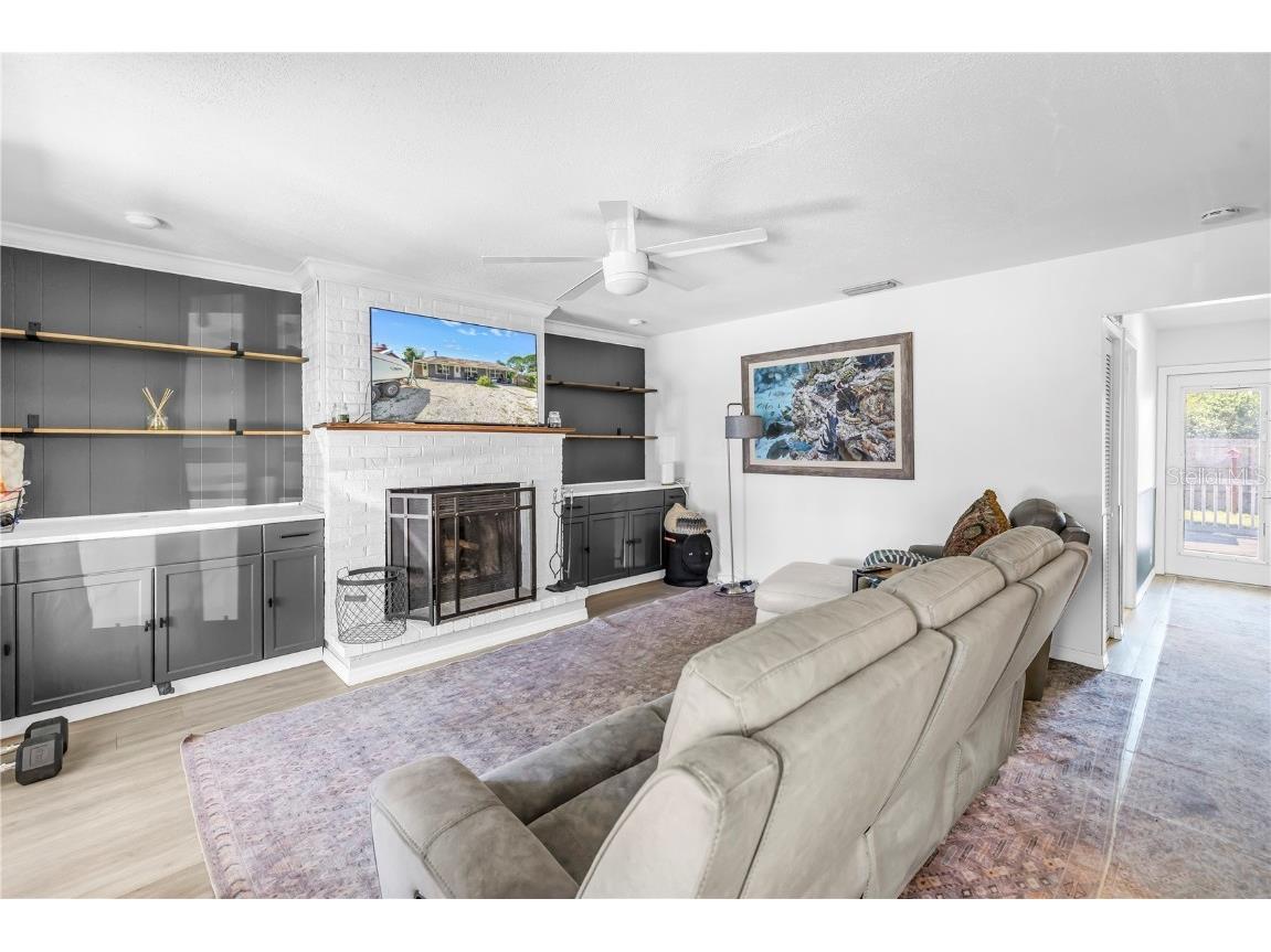 4078 Groveland Avenue Sarasota FL 34231 A4669478 image4