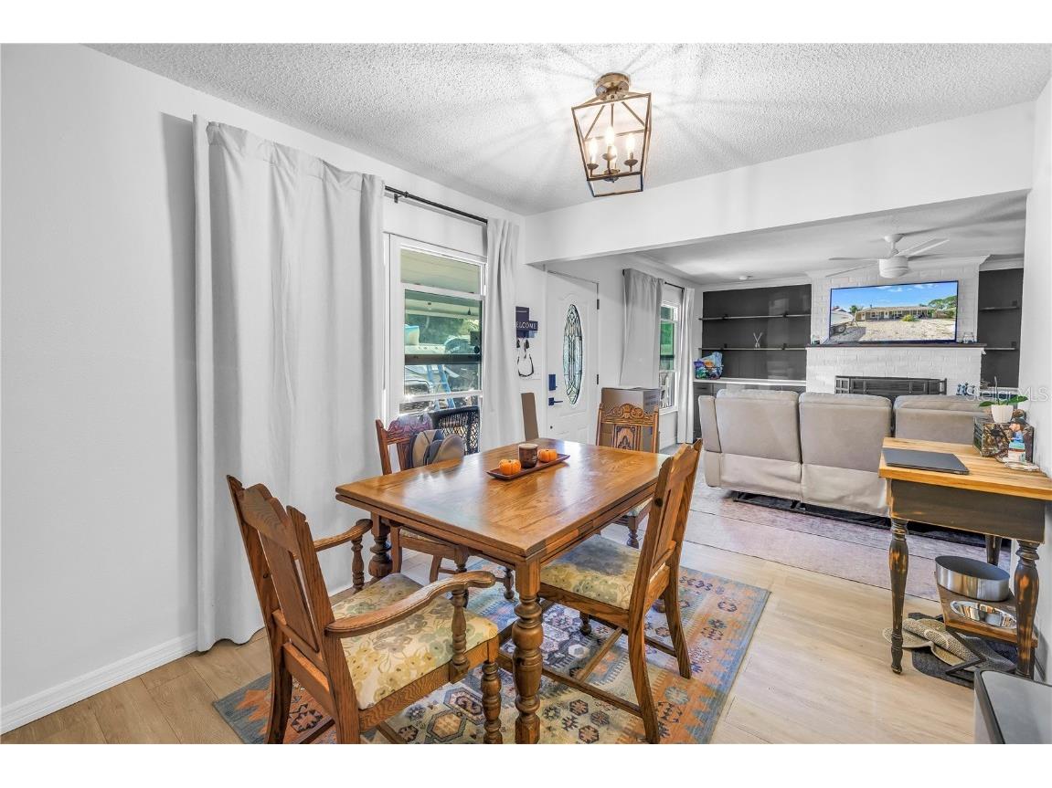 4078 Groveland Avenue Sarasota FL 34231 A4669478 image7