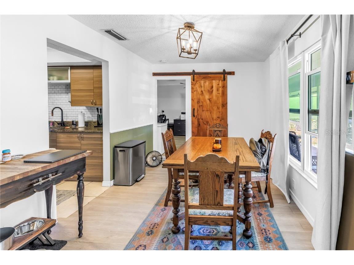 4078 Groveland Avenue Sarasota FL 34231 A4669478 image8