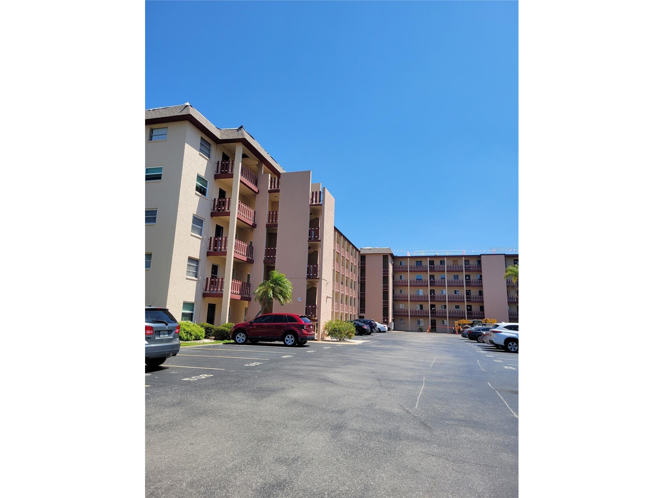 4079 Lake Bayshore Drive #308 Bradenton FL 34205 A4686728 image1