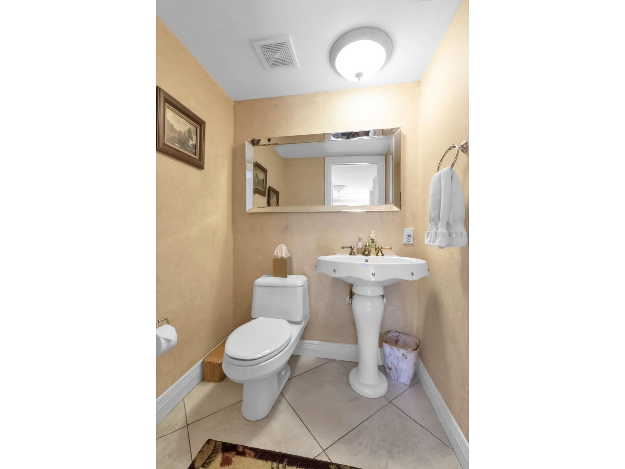 4079 Las Palmas Way Sarasota FL 34238 A4683982 image30