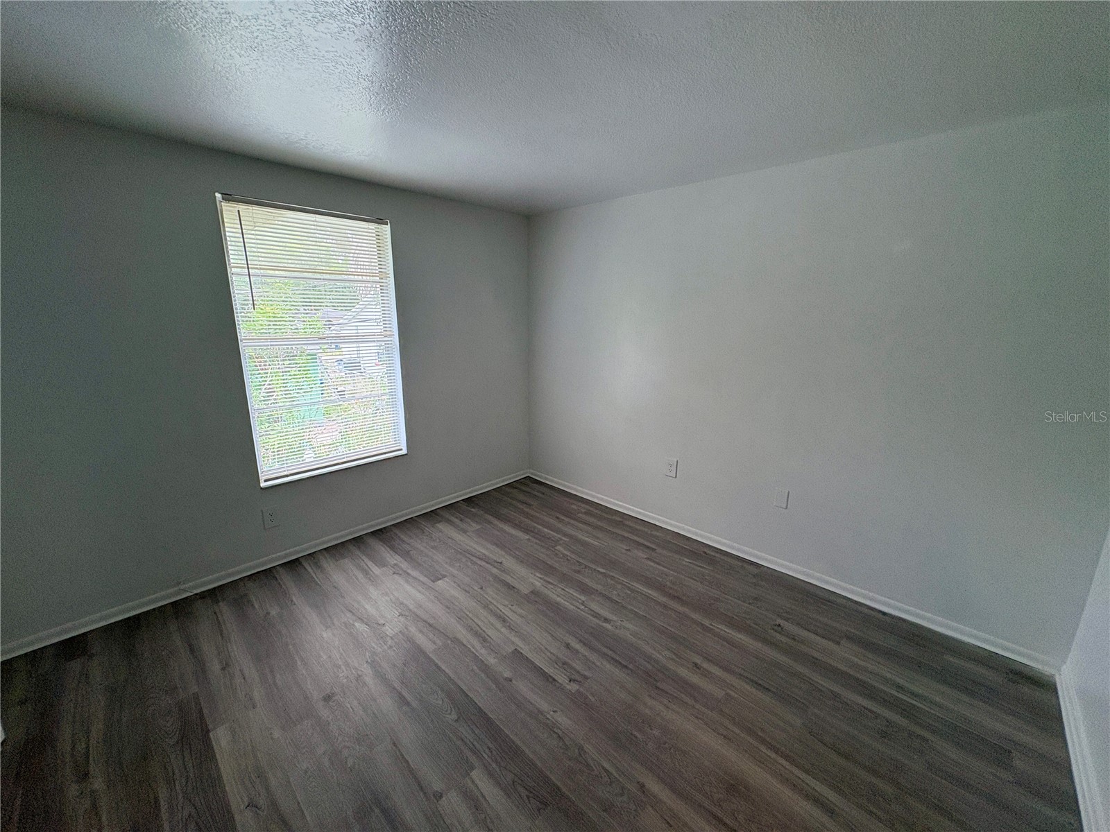 408 57th Avenue Drive E #E Bradenton FL 34203 A4695833 image12