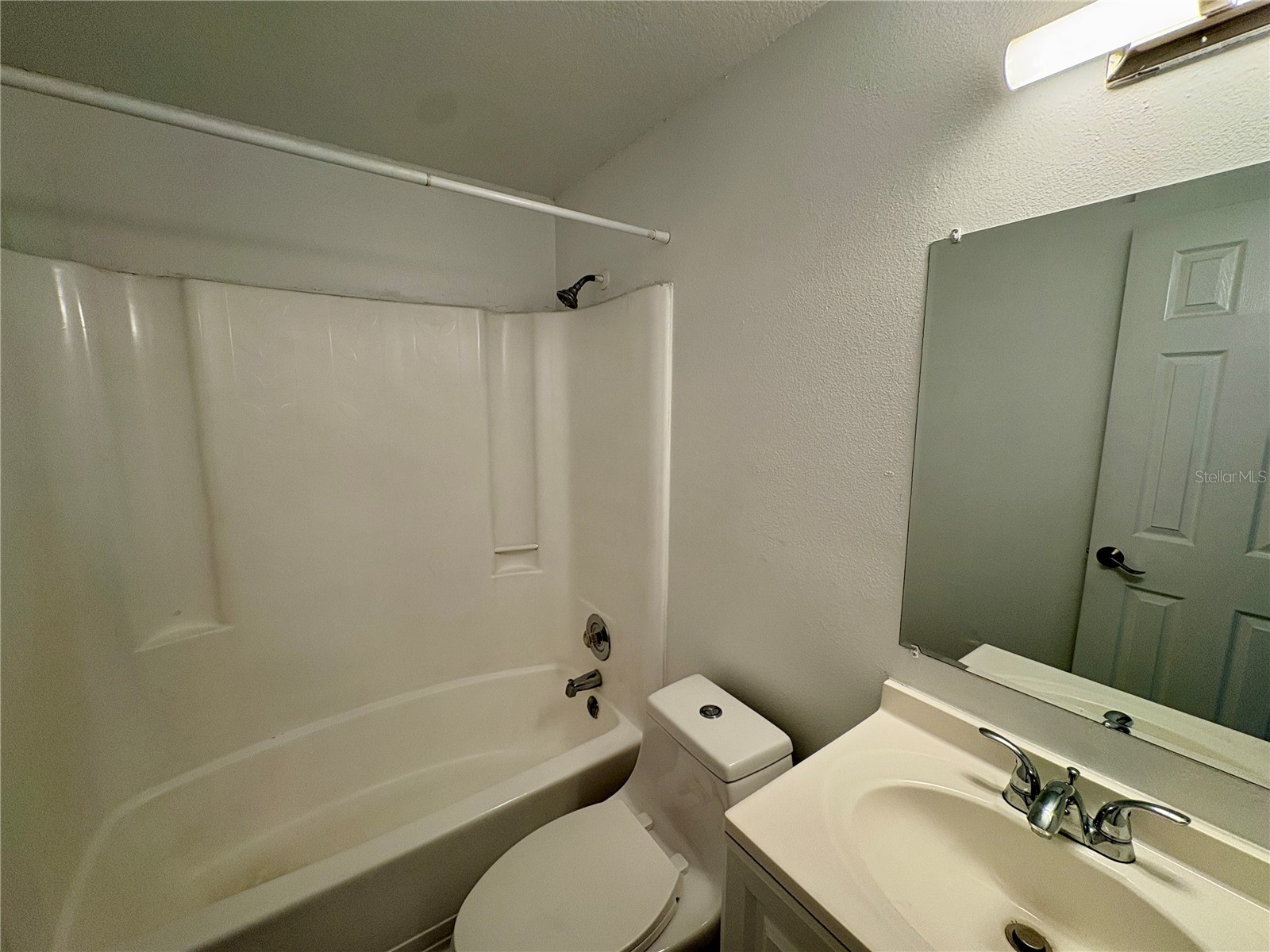 408 57th Avenue Drive E #E Bradenton FL 34203 A4695833 image14