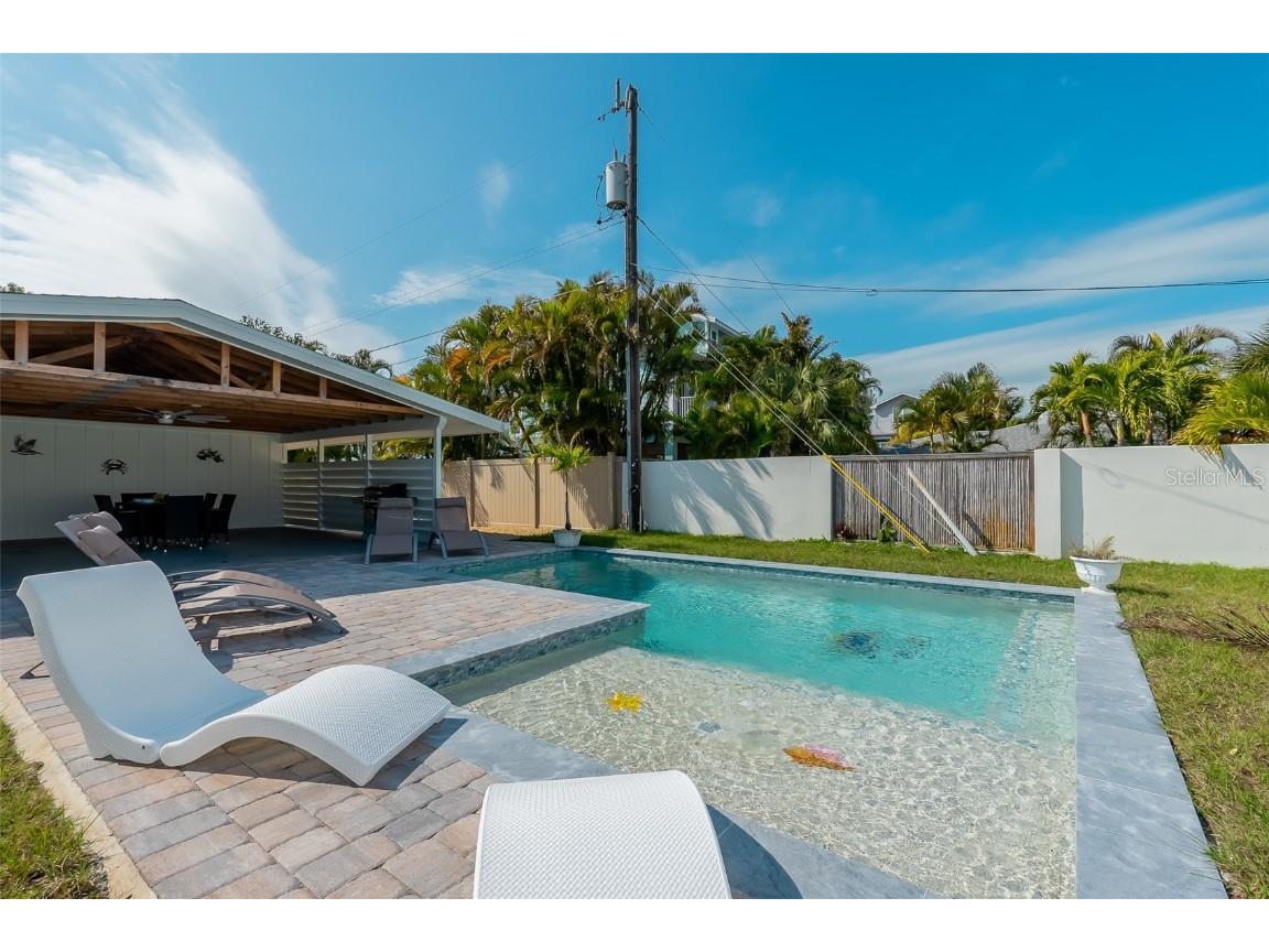 408 71st Street Holmes Beach FL 34217 A4668595 image15