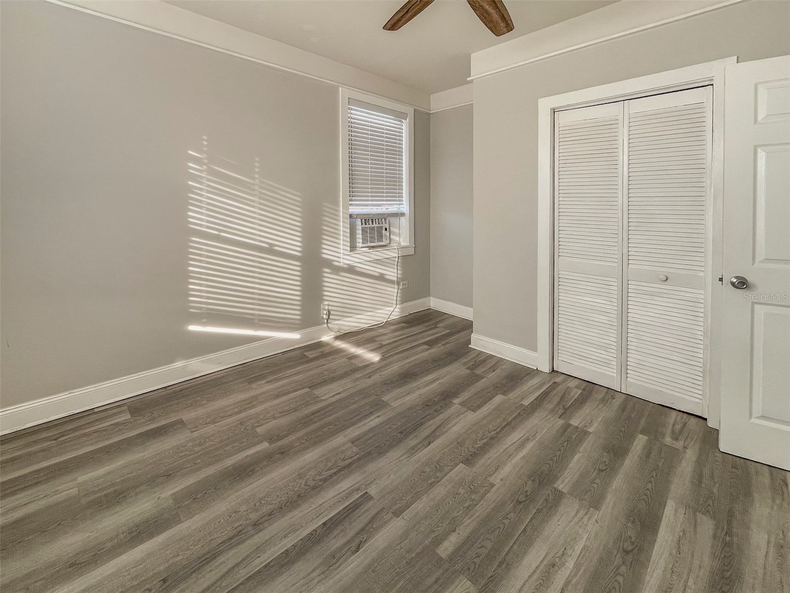 408 Armada Road S #7 Venice FL 34285 A4678996 image6