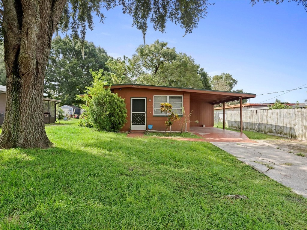 408 Bassedena Circle N Lakeland FL 33805 O6240563 image1