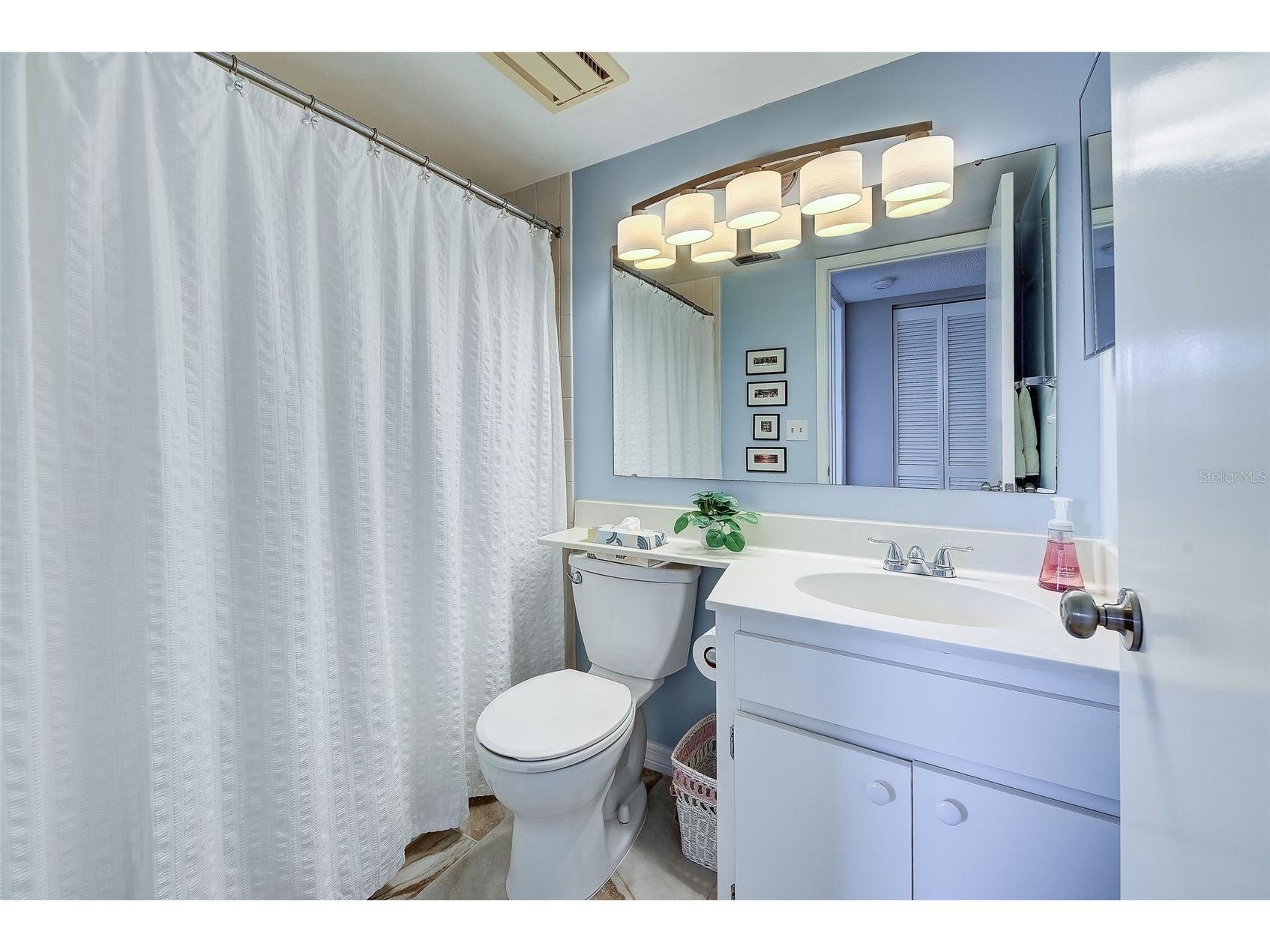 408 Cerromar Circle S #233 Venice FL 34293 N6143243 image27