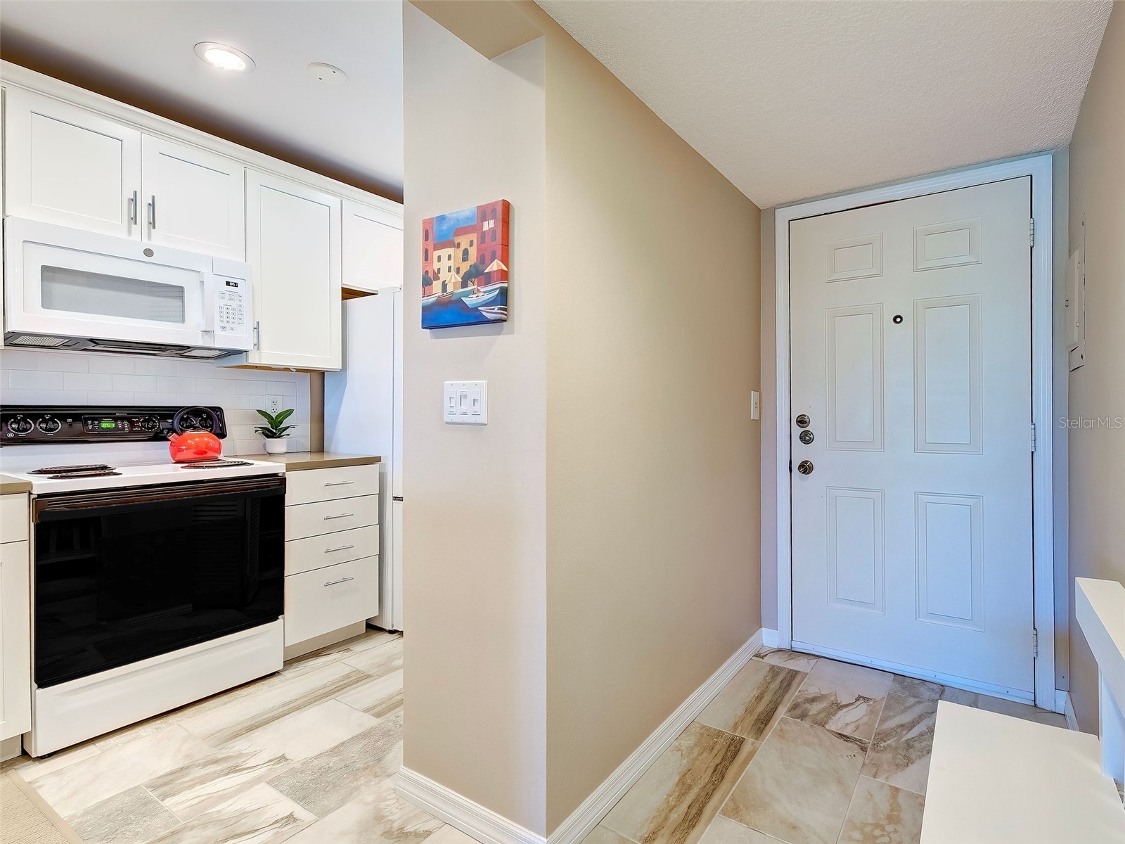 408 Cerromar Circle S #233 Venice FL 34293 N6143243 image7