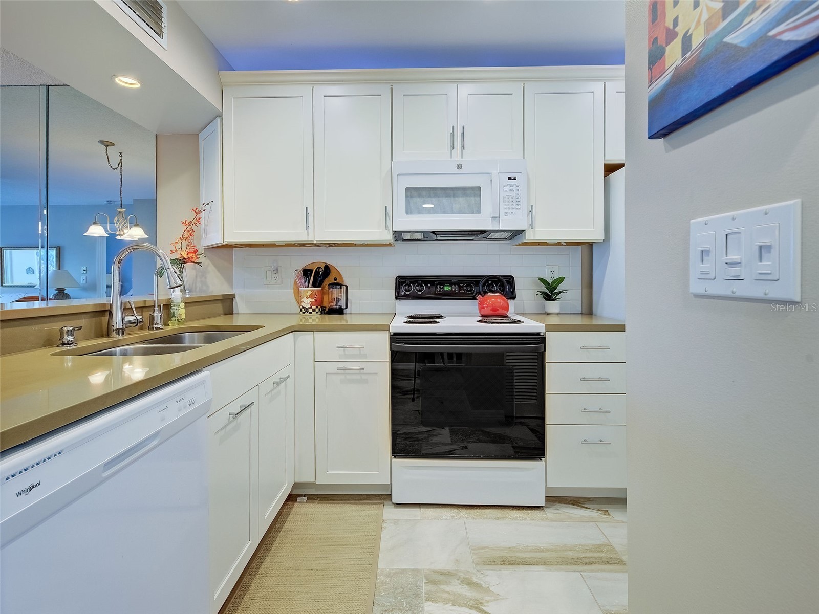 408 Cerromar Circle S #233 Venice FL 34293 N6143243 image8