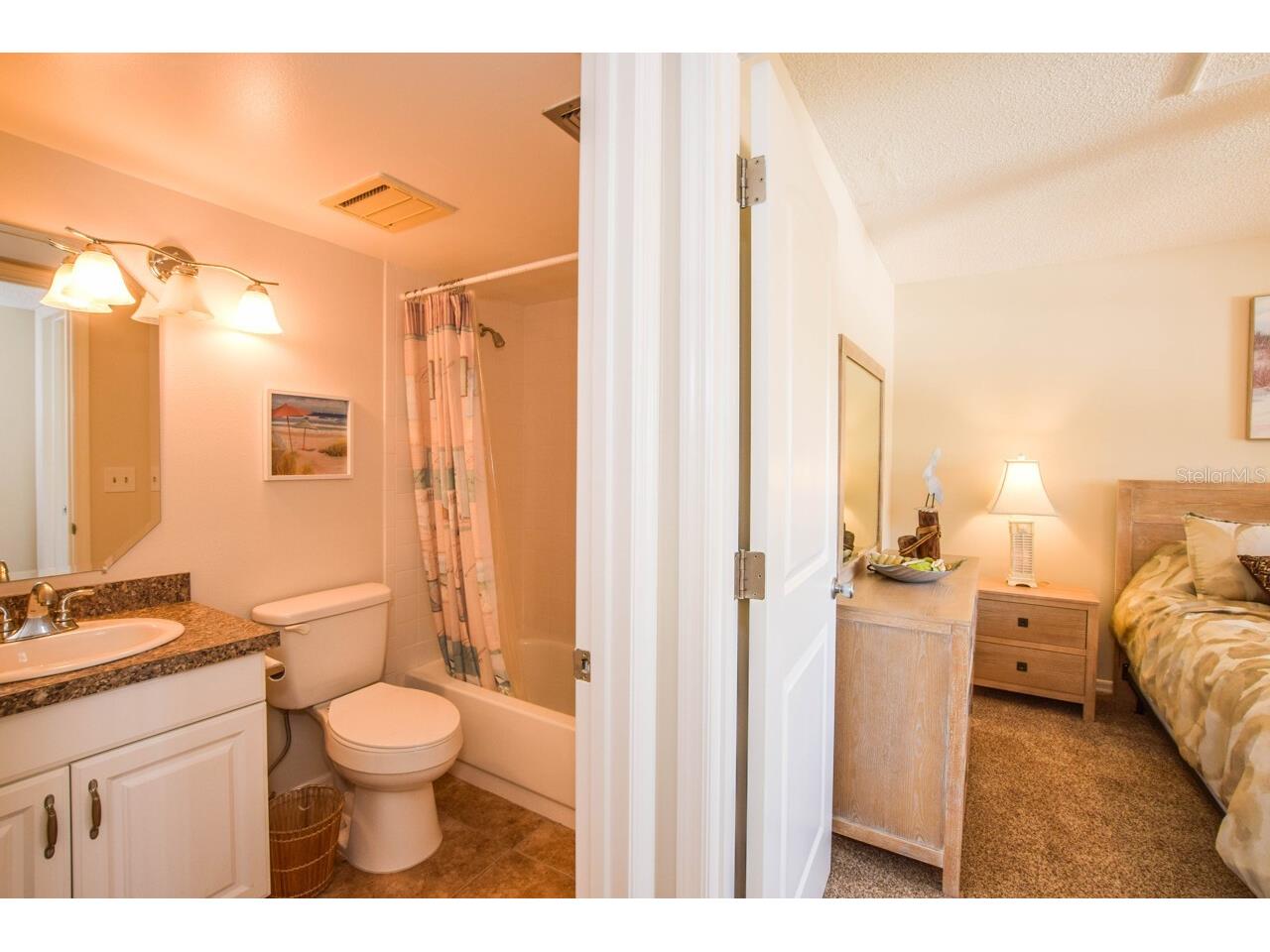 408 Cerromar Circle S #236 Venice FL 34293 N6143696 image17