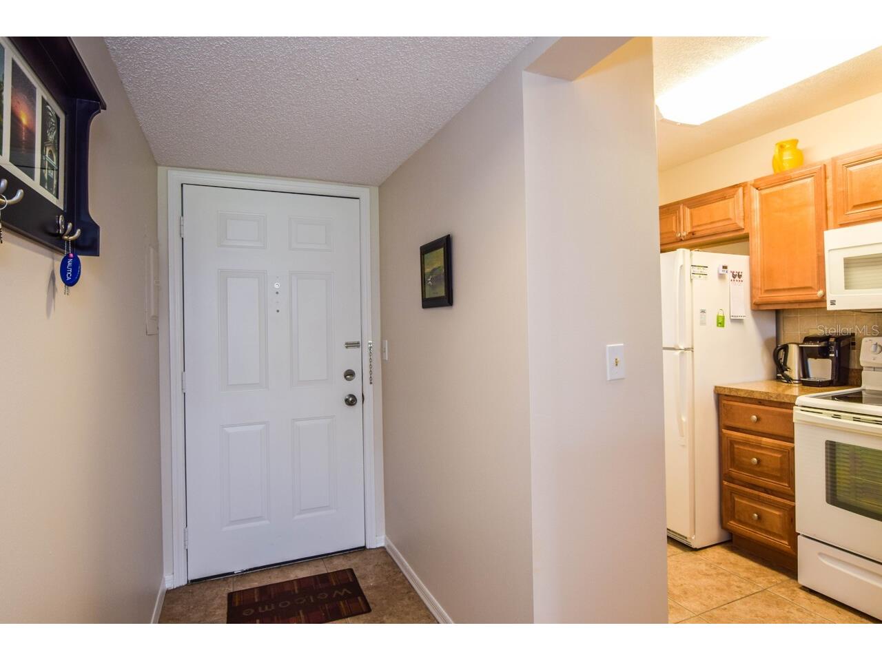 408 Cerromar Circle S #236 Venice FL 34293 N6143696 image2