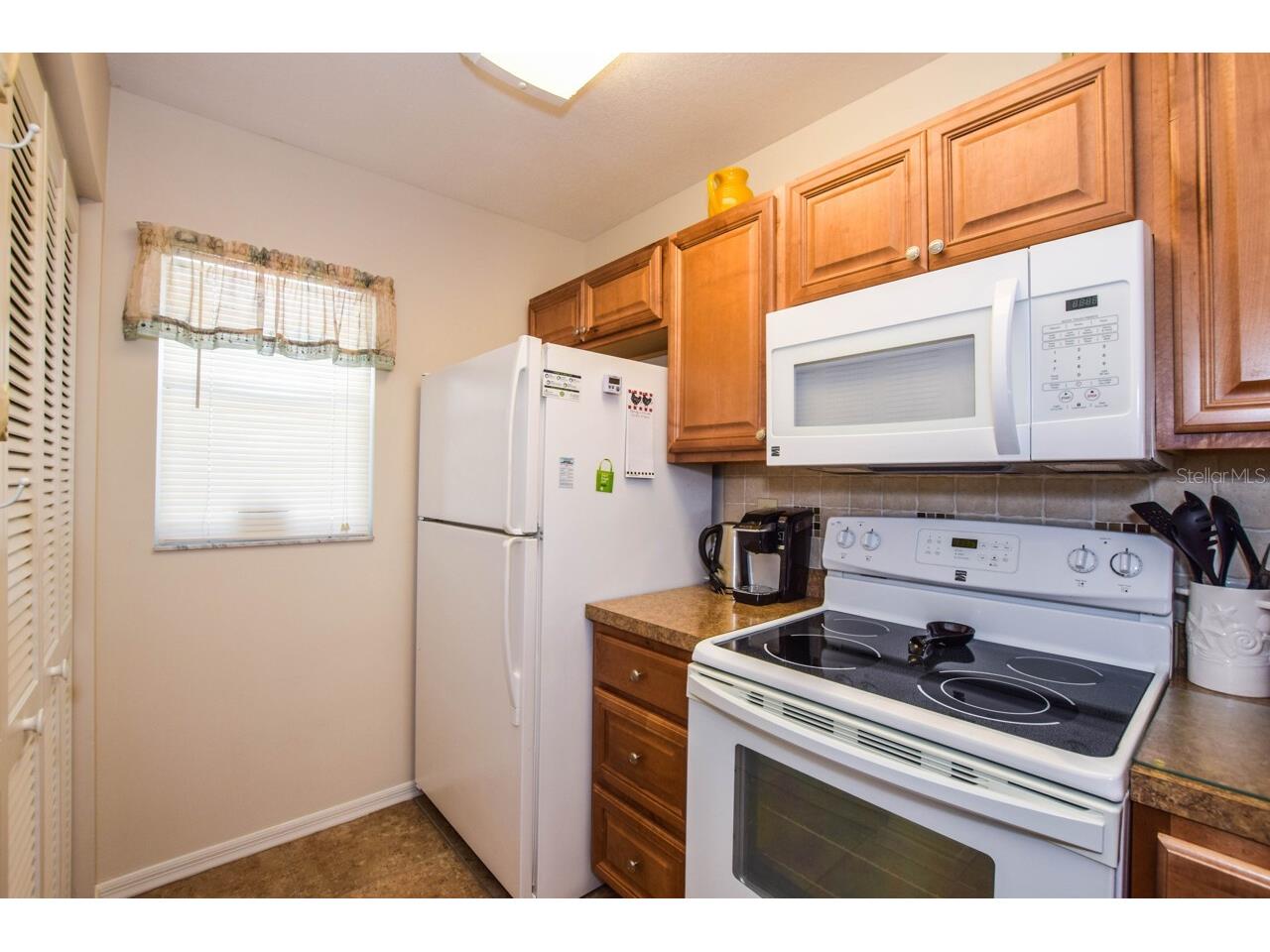 408 Cerromar Circle S #236 Venice FL 34293 N6143696 image4