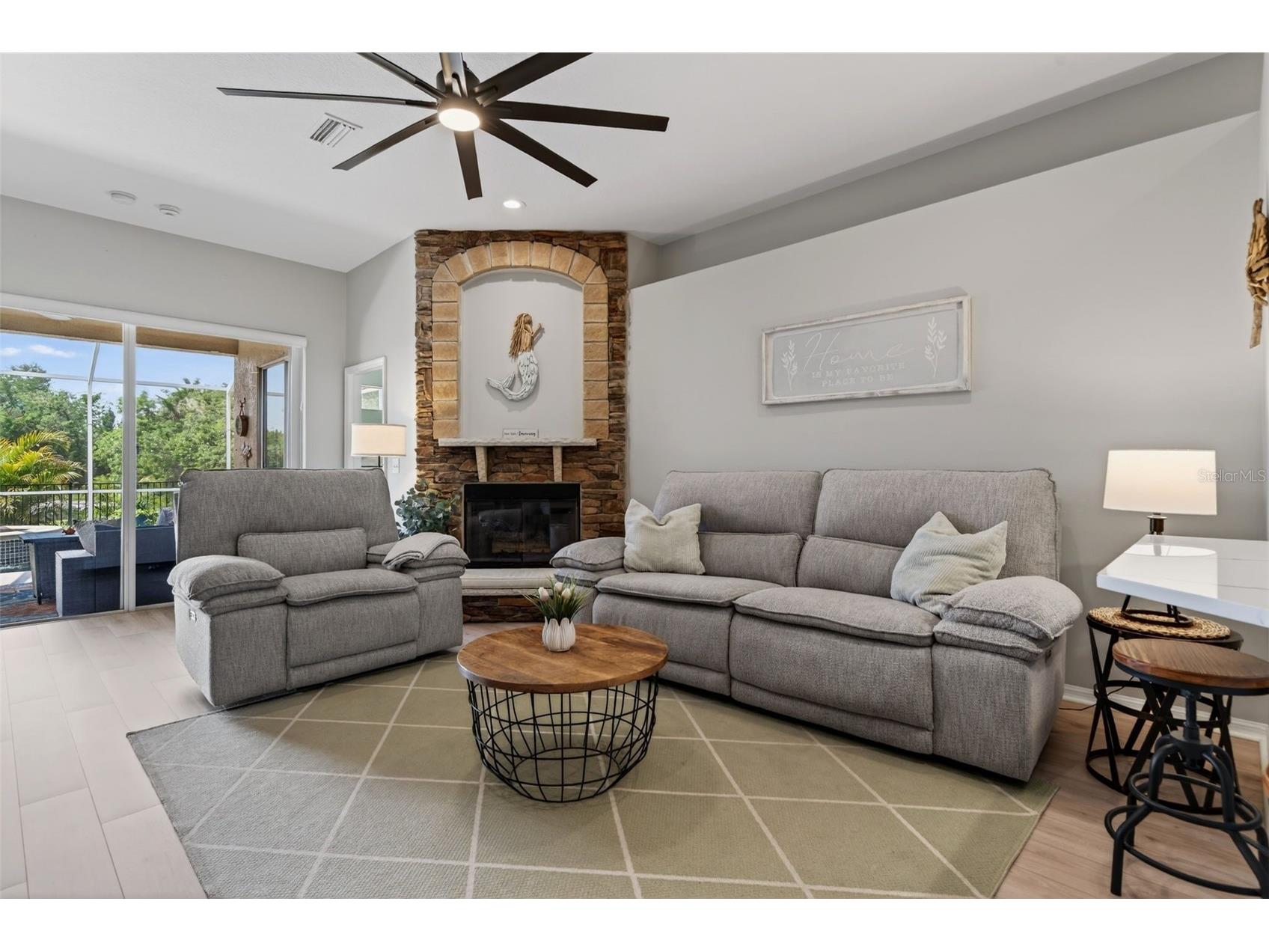 408 Delwood Breck Street Ruskin FL 33570 C7524569 image6