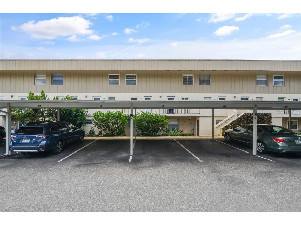 408 E Orlando Avenue #13A Ocoee FL 34761 - LAKE PRIMA VISTA & STARKE LAKE O6238073 image1