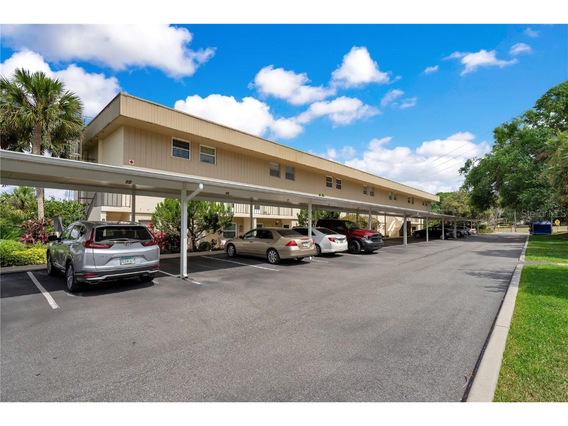 408 E Orlando Avenue #9A Ocoee FL 34761 - STEER LAKE O6159519 image1