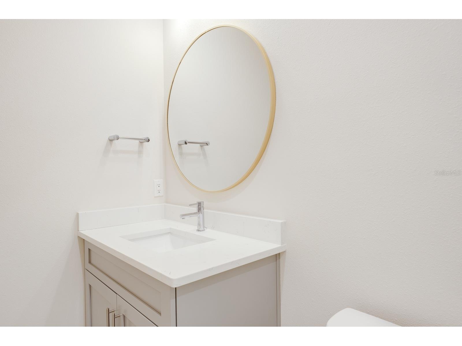 408 Finn Way Dunedin FL 34698 TB8508356 image26